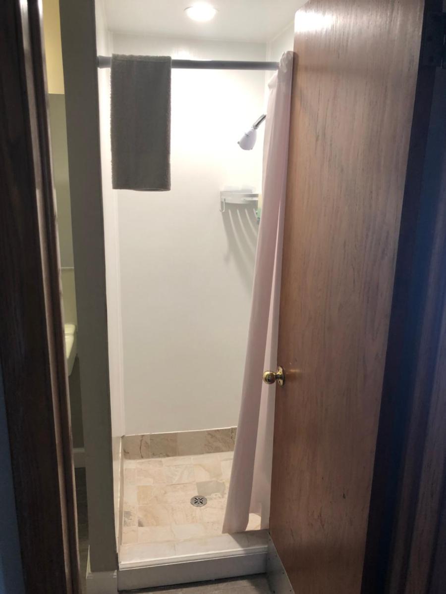Parkway Motel - Housity