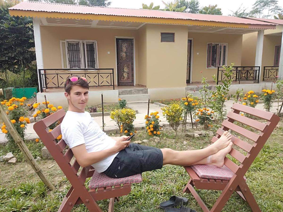 Gharbas Homestay - Sauraha - Housity