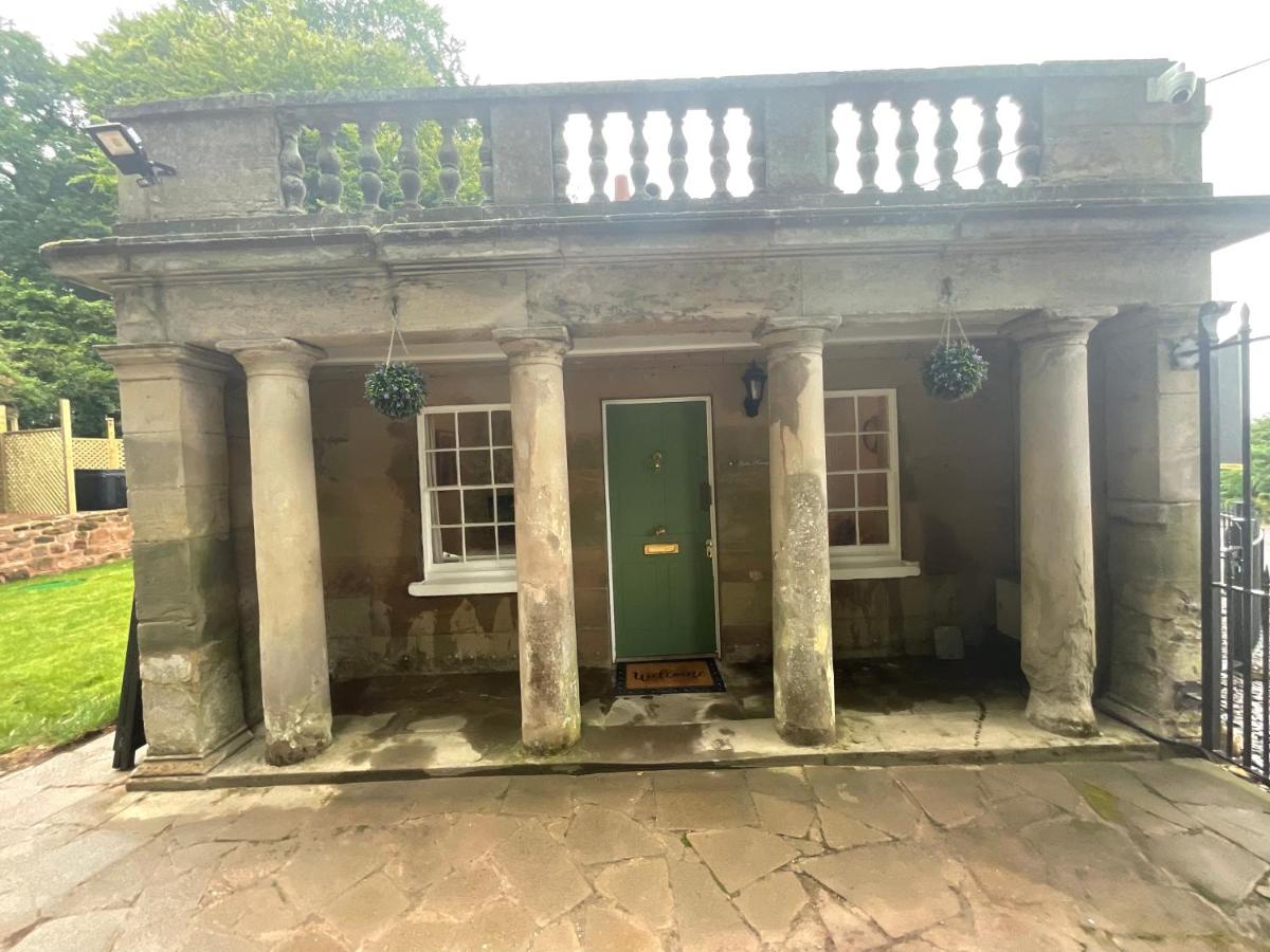 The Gatehouse is in a 18th century estate, BHX,NEC - Housity