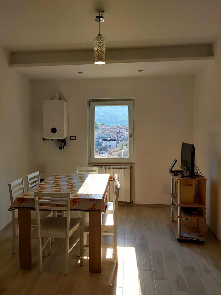 Soggiorno Lucia - Housity