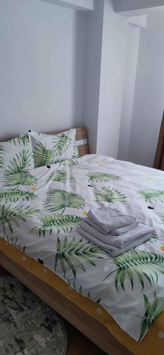 Apartament cu 3 camere - Housity