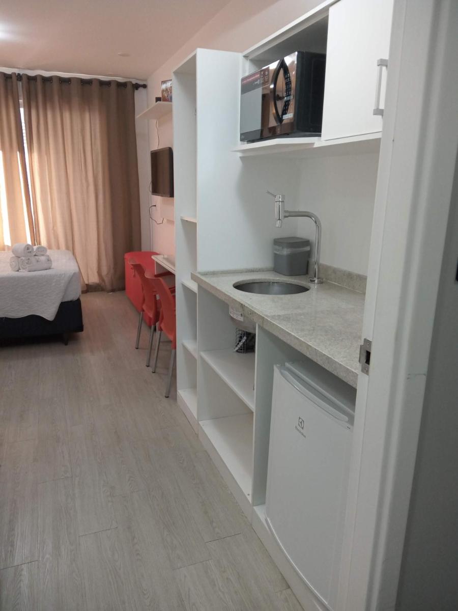 Suitetrails - Studio Aconchego, próximo a Rua da Consolação, aos Metros República e Anhangabaú, com ar condicionado, piscina, academia, wifi e varanda
