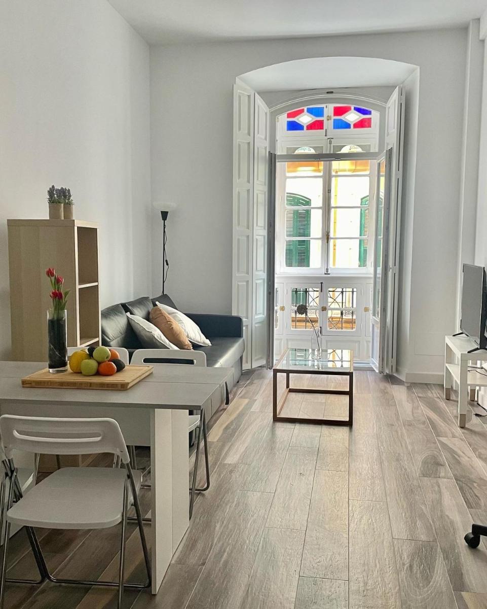 Cool home Malaga city center - Hizvo