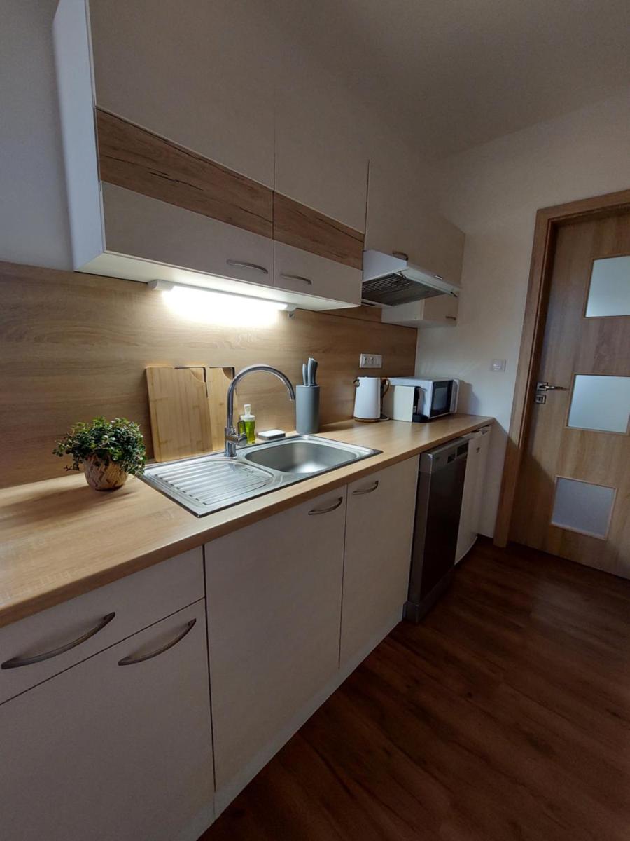 Lednický apartmán - Housity