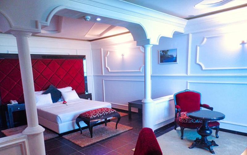 Suitetrails - Hotel Raya Tichy