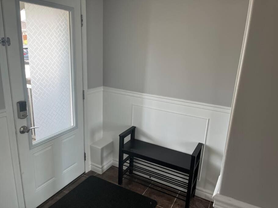 COZY TOWNHOUSE SOUTH END BARRIE - Housity