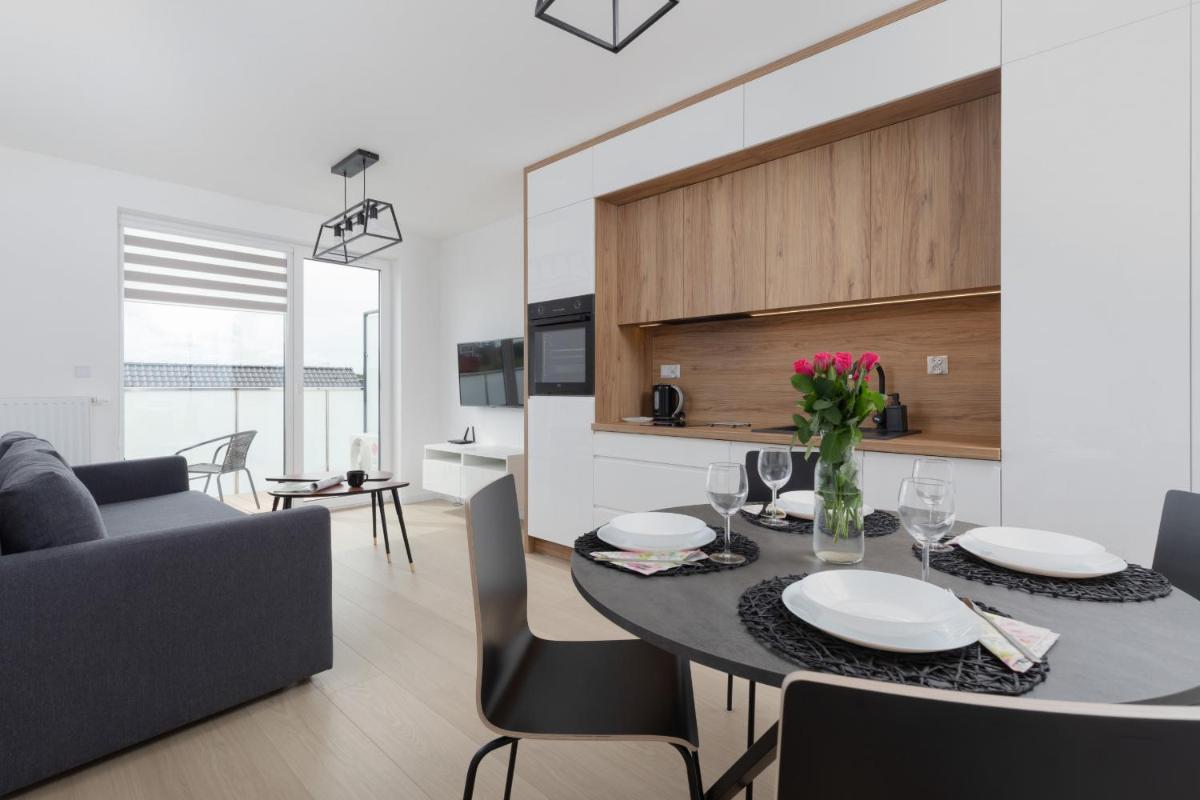 Posesja Kapitańska Przy Plaży Apartments Grzybowo by Noclegi Renters - Housity