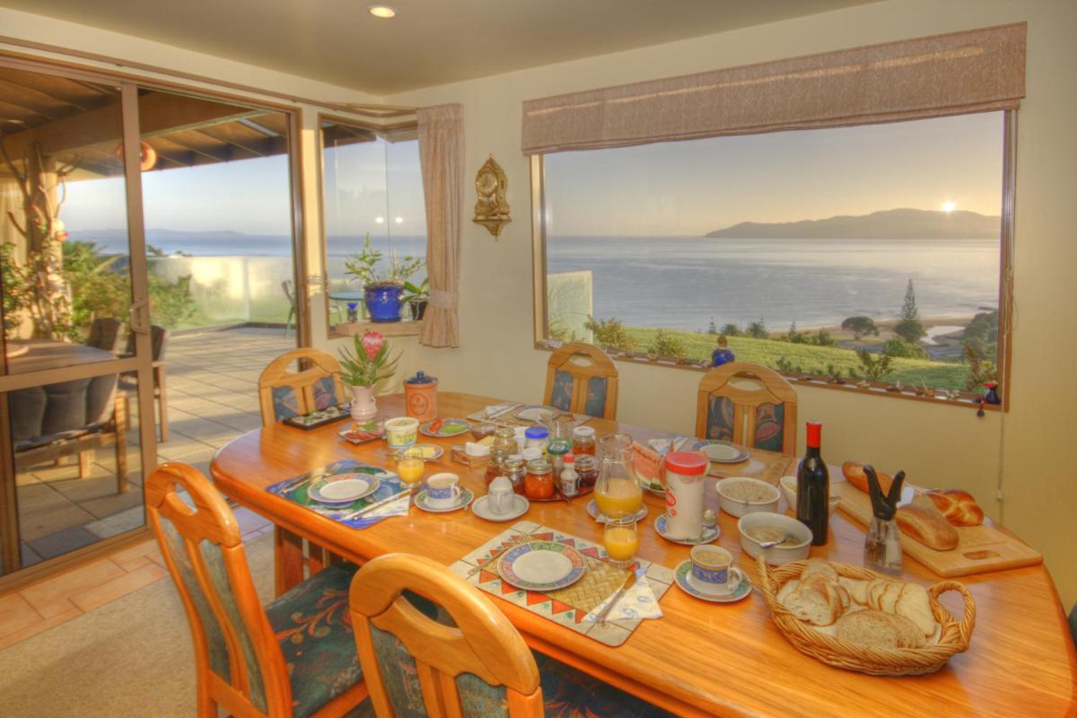 Carneval Ocean View - Housity