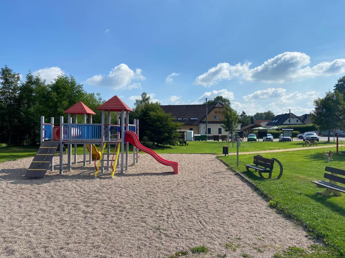 Penzion Stanice lyžařů Fryšava - Housity