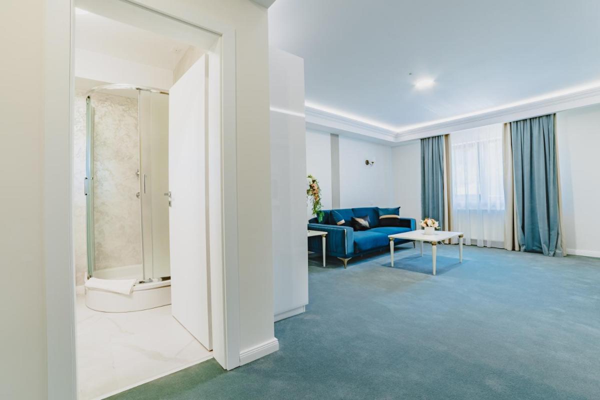 3 Stejari Brasov - Housity