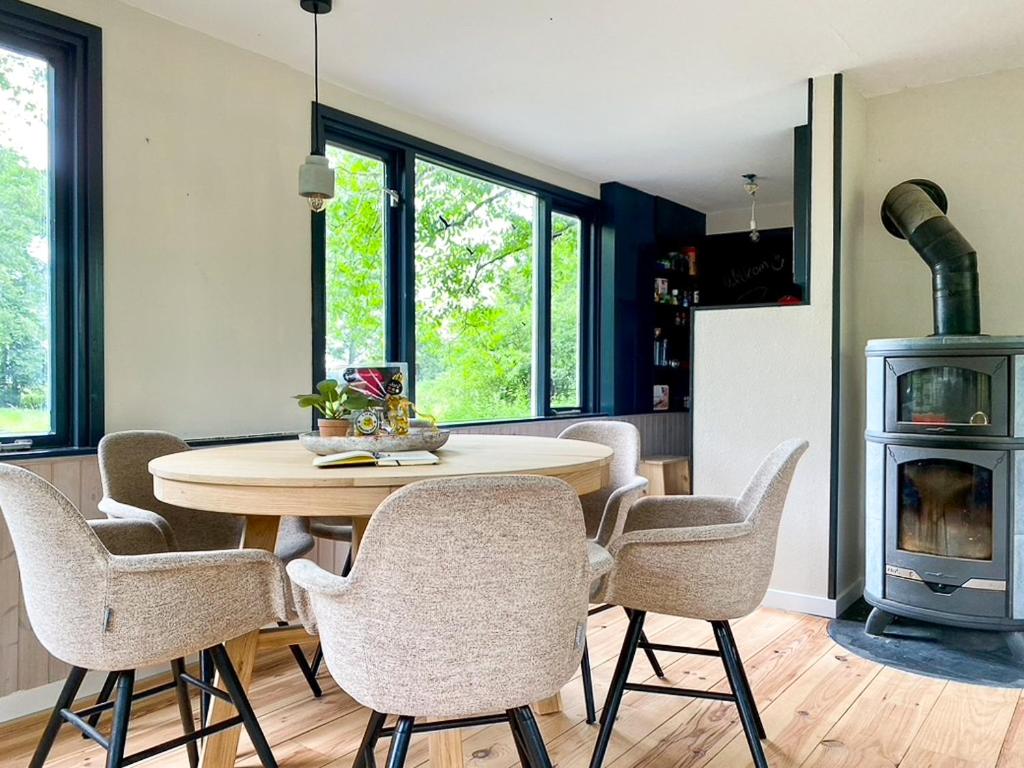 Idyllic house with 360 view of nature - Housity