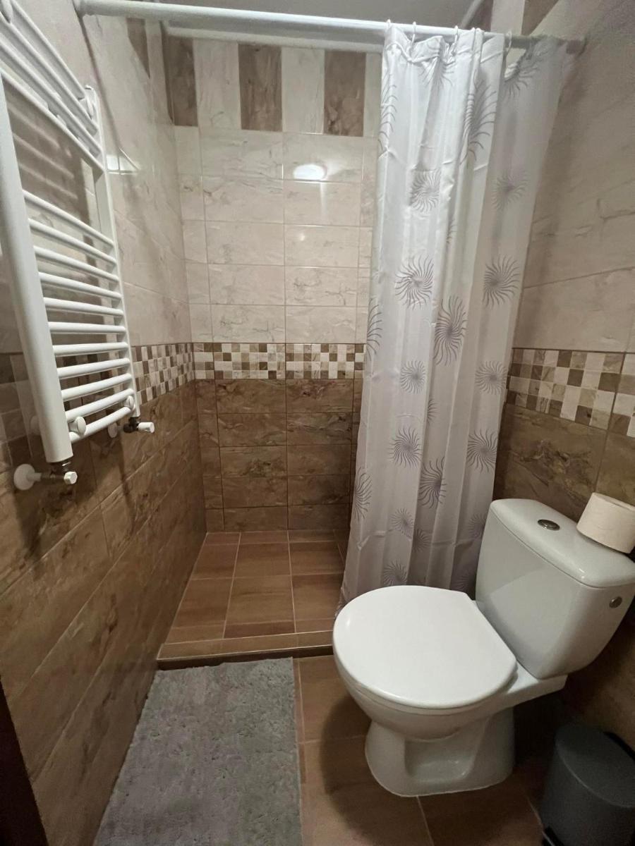 Pálma Apartmanok Szálláshely Százhalombatta 4a - Housity