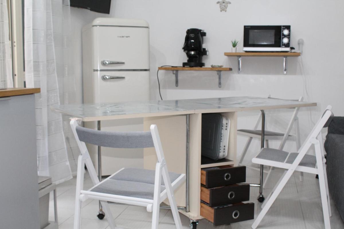 La casa ridente : Ischia porto - Housity