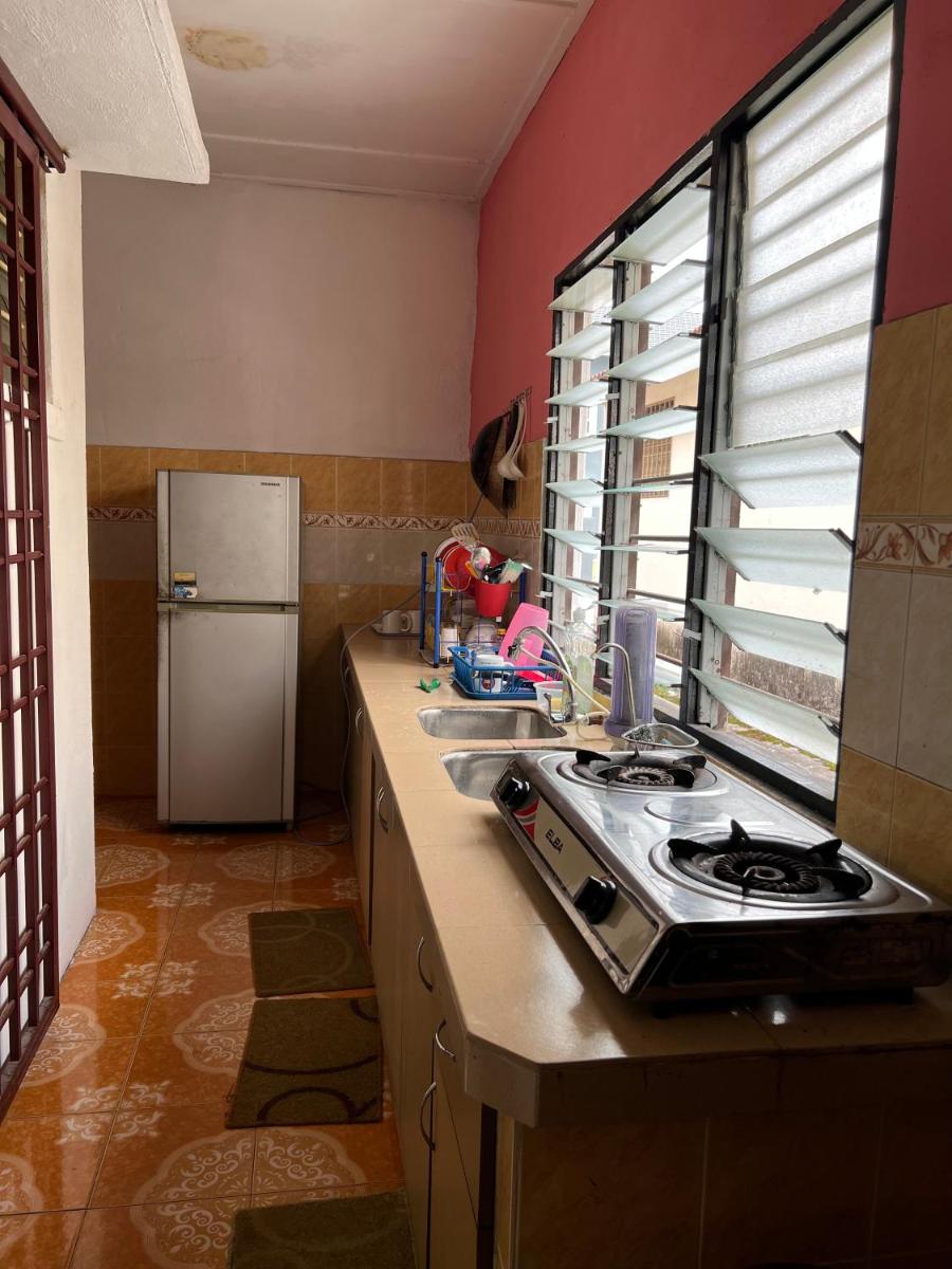 Homestay D-Zara - Housity