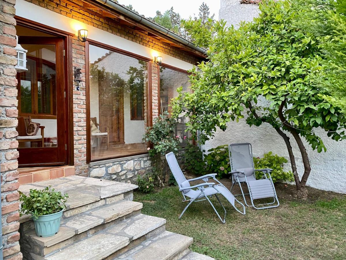 Helios House - Housity