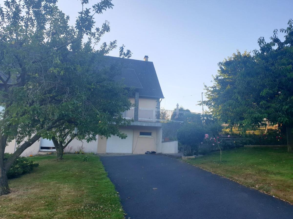 Maison chaleureuse a Saint Remy avec jardin enchanteur - Housity