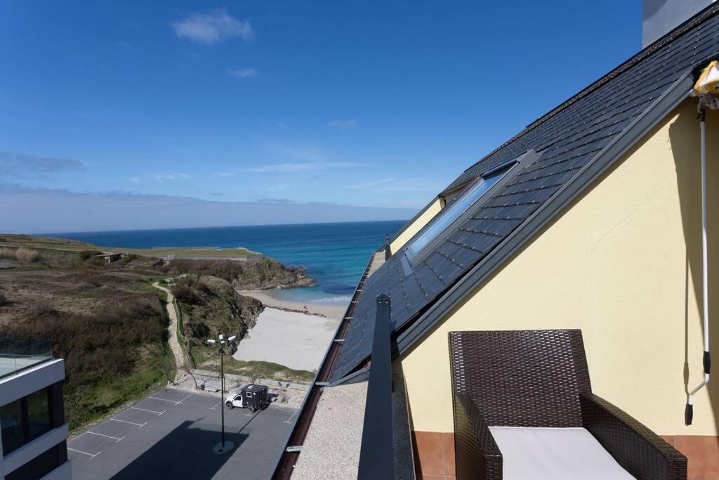 ATICO CON TERRAZA A PIE DE PLAYA - Housity