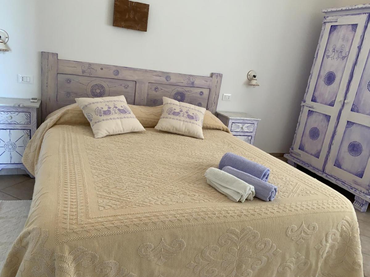 Canne al Vento - Housity