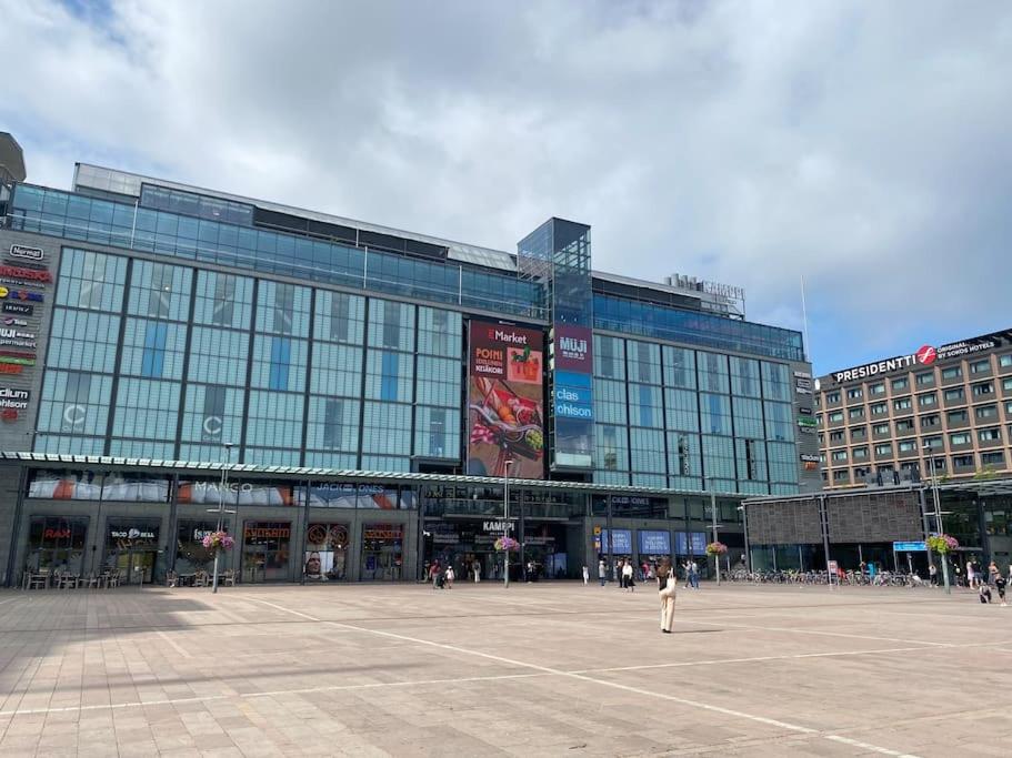 Experience Helsinki, very central, close to tourist attractions - Housity