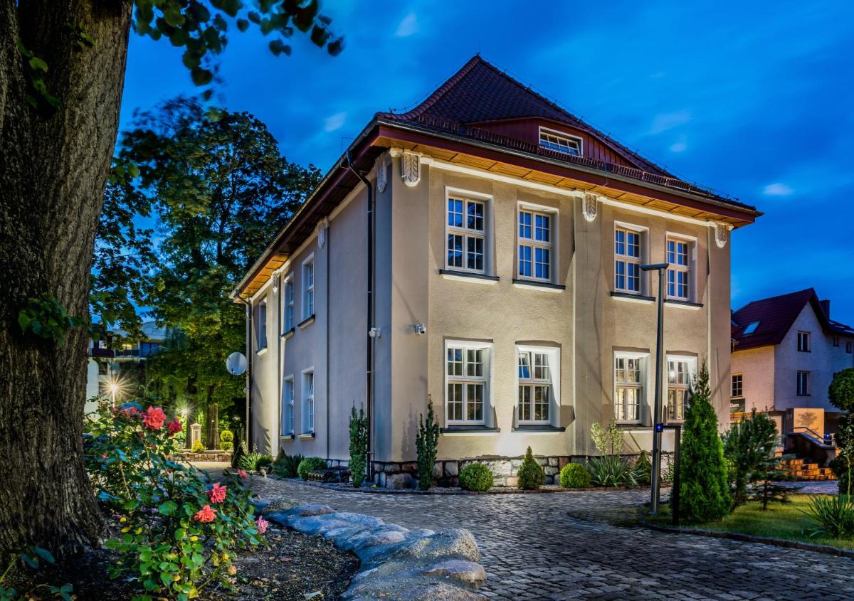 H Aparthotel - Housity