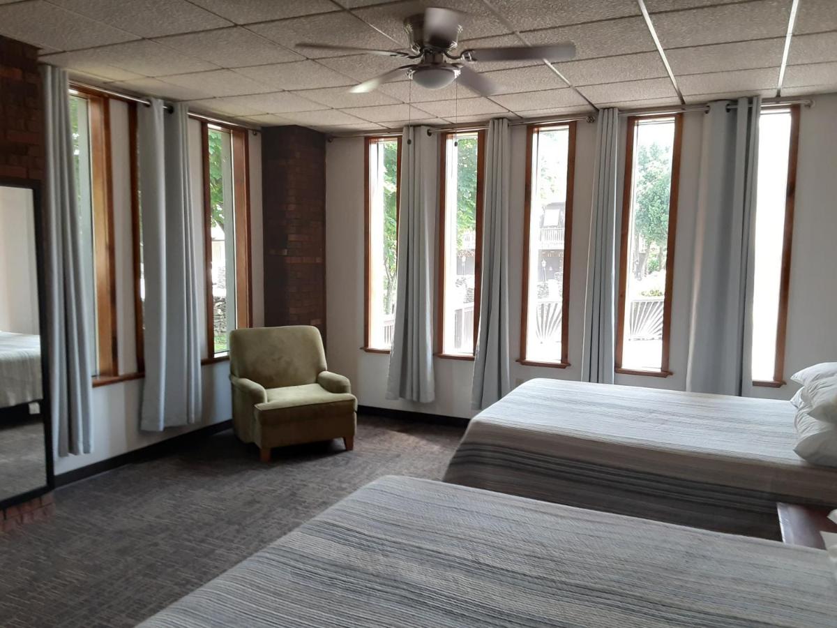 Mountain View Lodge - Housity