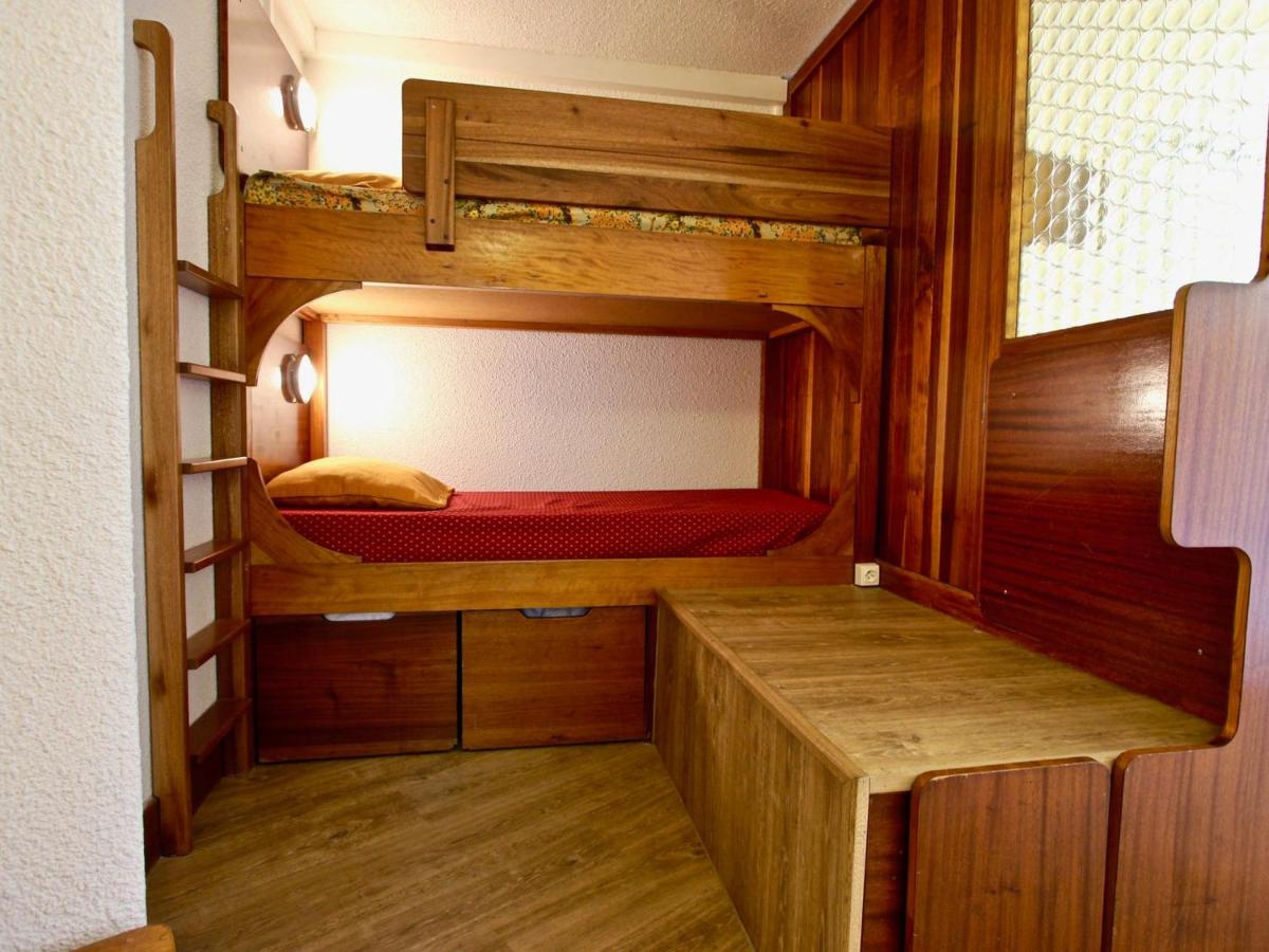 Grand studio avec balcon et piscine, pied des pistes à Chamrousse 1750 - FR-1-549-90 - Housity