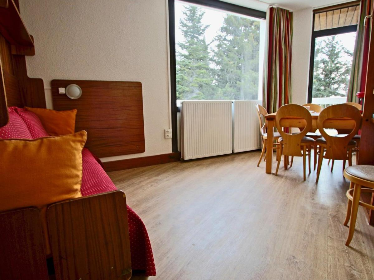 Grand studio avec balcon et piscine, pied des pistes à Chamrousse 1750 - FR-1-549-90 - Housity