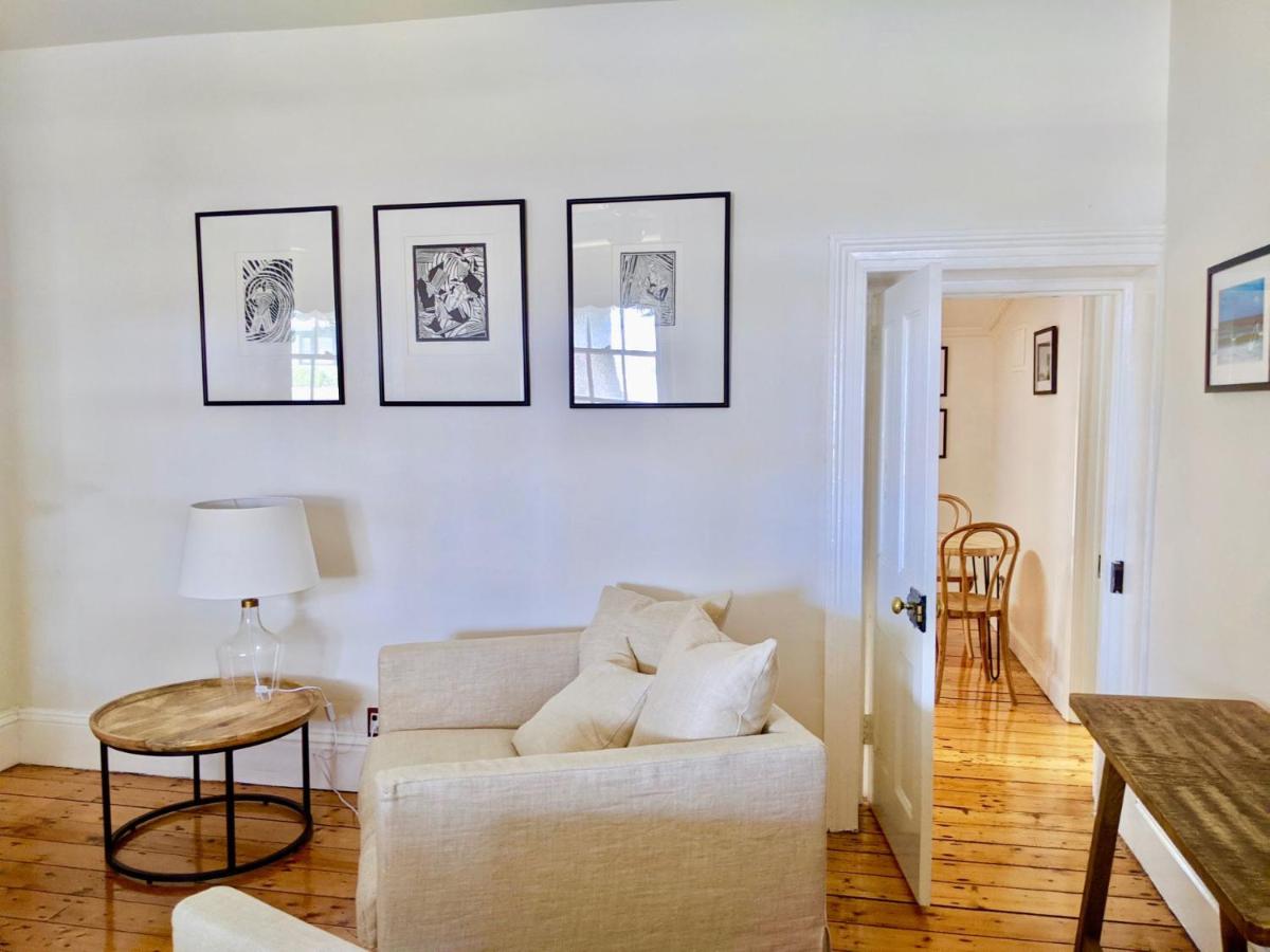 Curragh Cottage - Housity