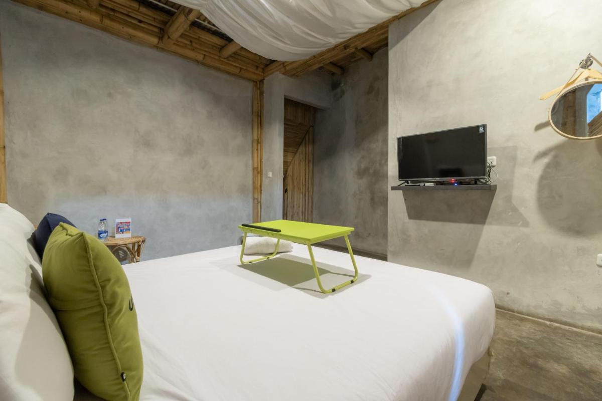 Urbanview Ta-ke Residence Blok M by RedDoorz - Housity