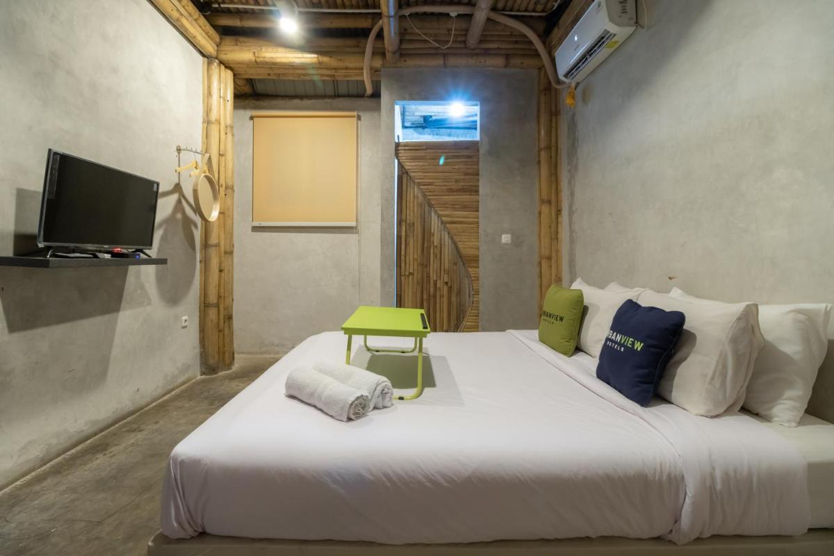 Urbanview Ta-ke Residence Blok M by RedDoorz - Housity