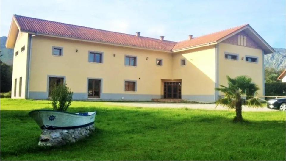 Albergue El Timón - Housity