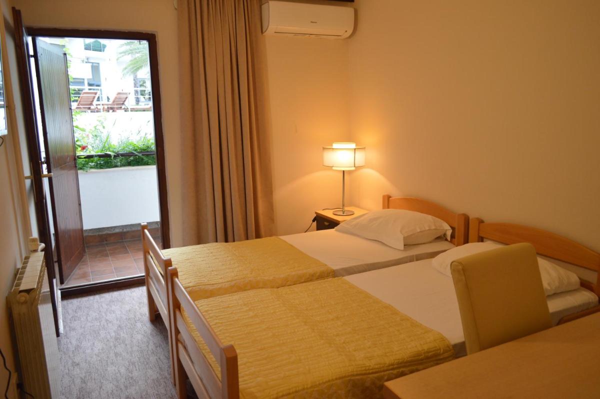 Ambassador Apartments - Housity