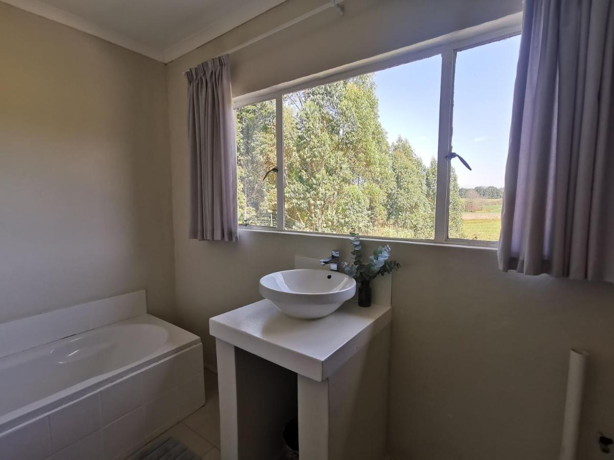 Kinmount Cottages - Housity