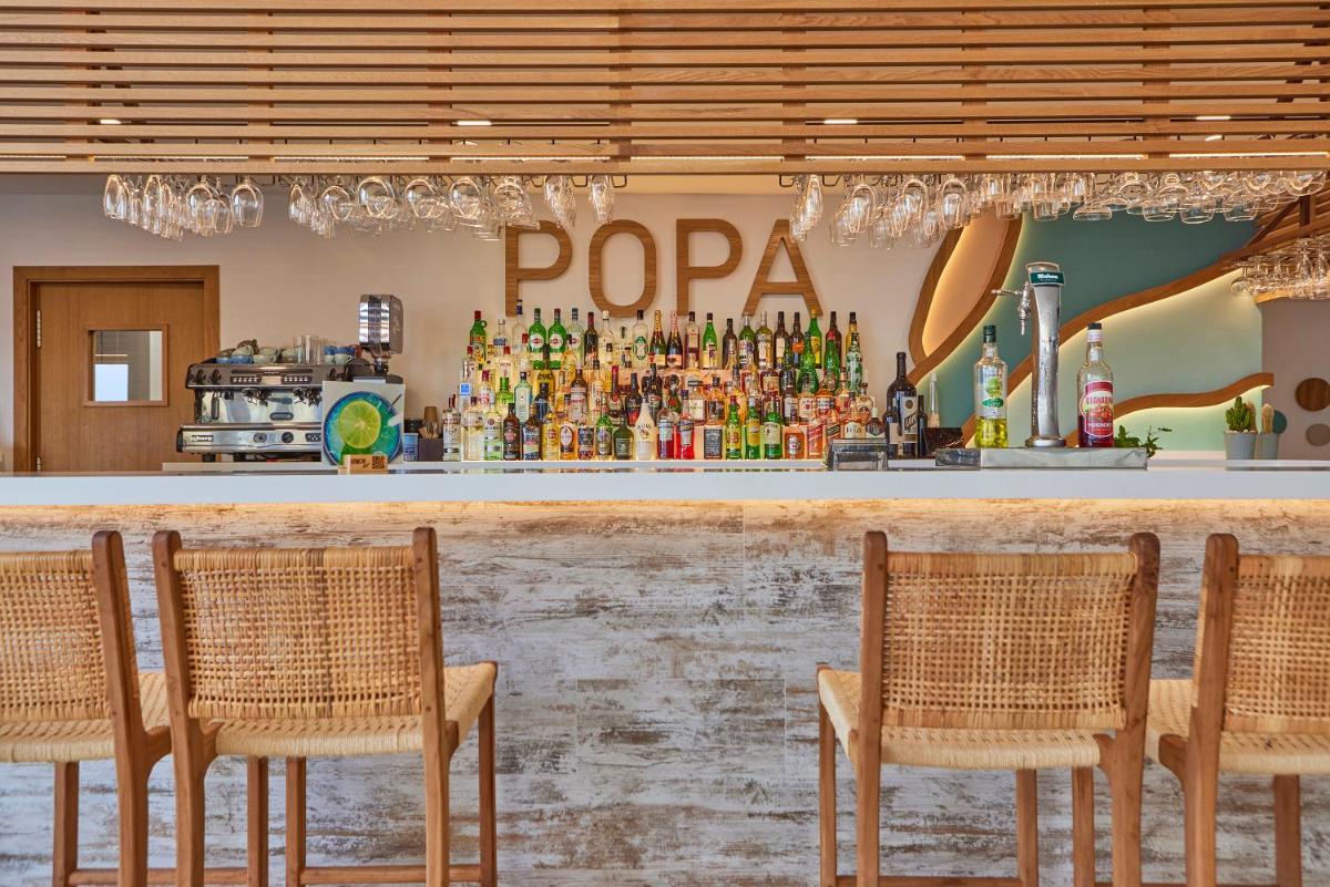 Bebidas en Aparthotel Ponent Mar