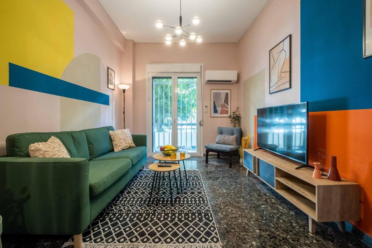 Suitetrails - Unique mid-century modern apartment central Athens