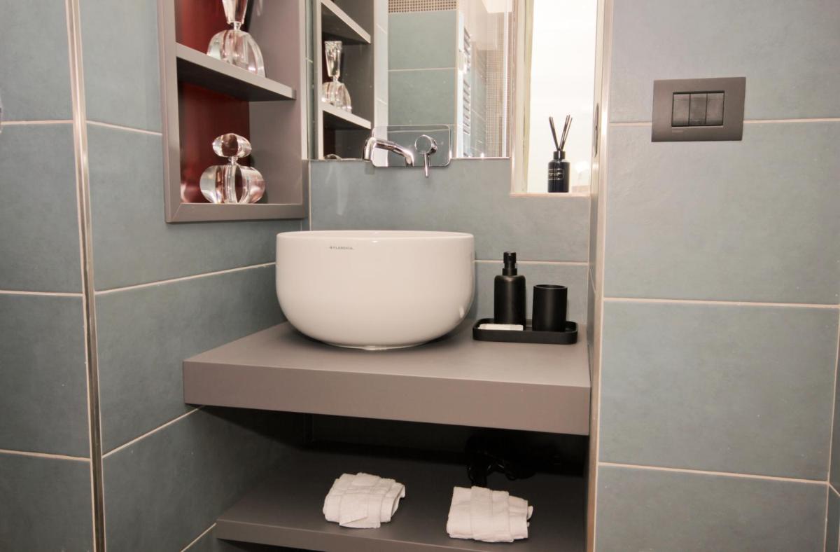 Castel Sant Angelo Luxury Rooms and Tour - Housity