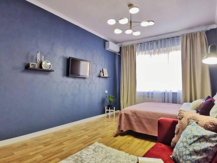 Prekrasnaia kvartira koktobe s vidom na gory - Housity