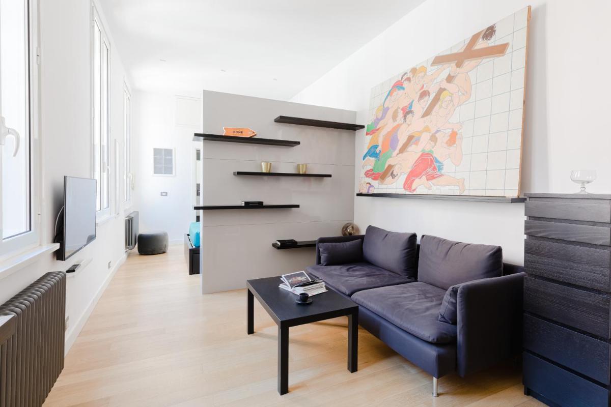 Trevi Fountain Apartments - Housity