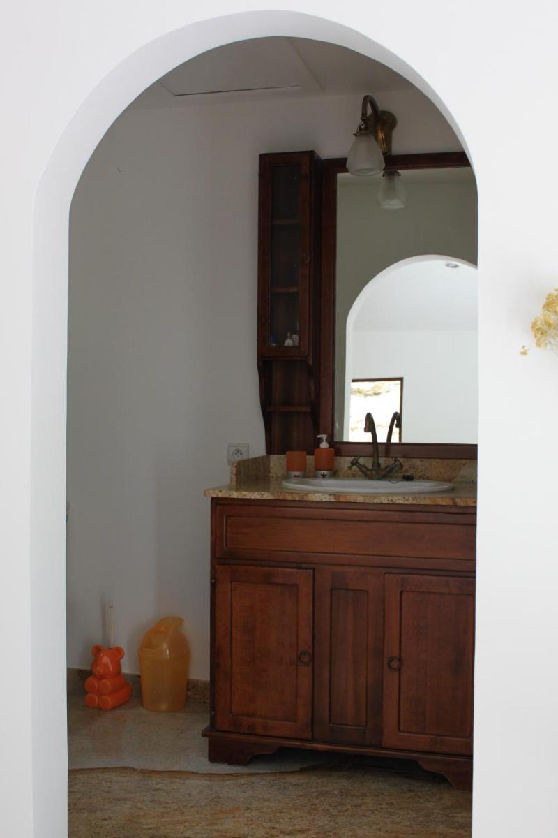 Brian's end private Independant Guest Room 2 persons - Housity