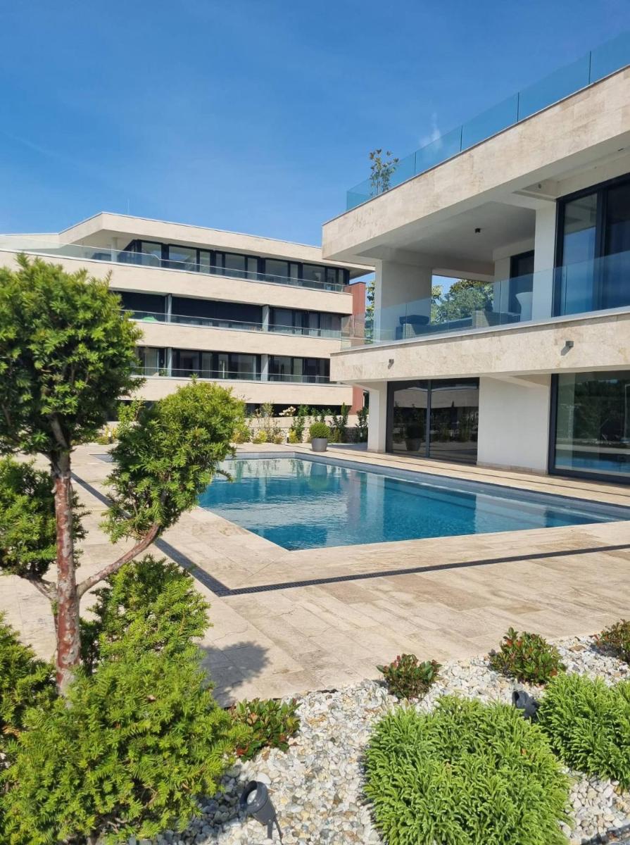 365Balaton Apartmanok - Housity