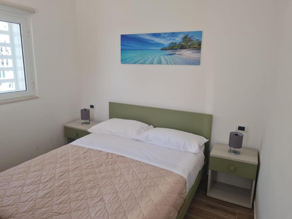 Suitetrails - Scauri Rooms B&B