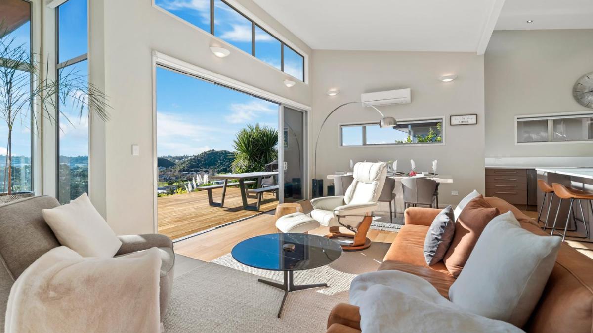 Tauriko Retreat - Tauranga Holiday Home - Housity