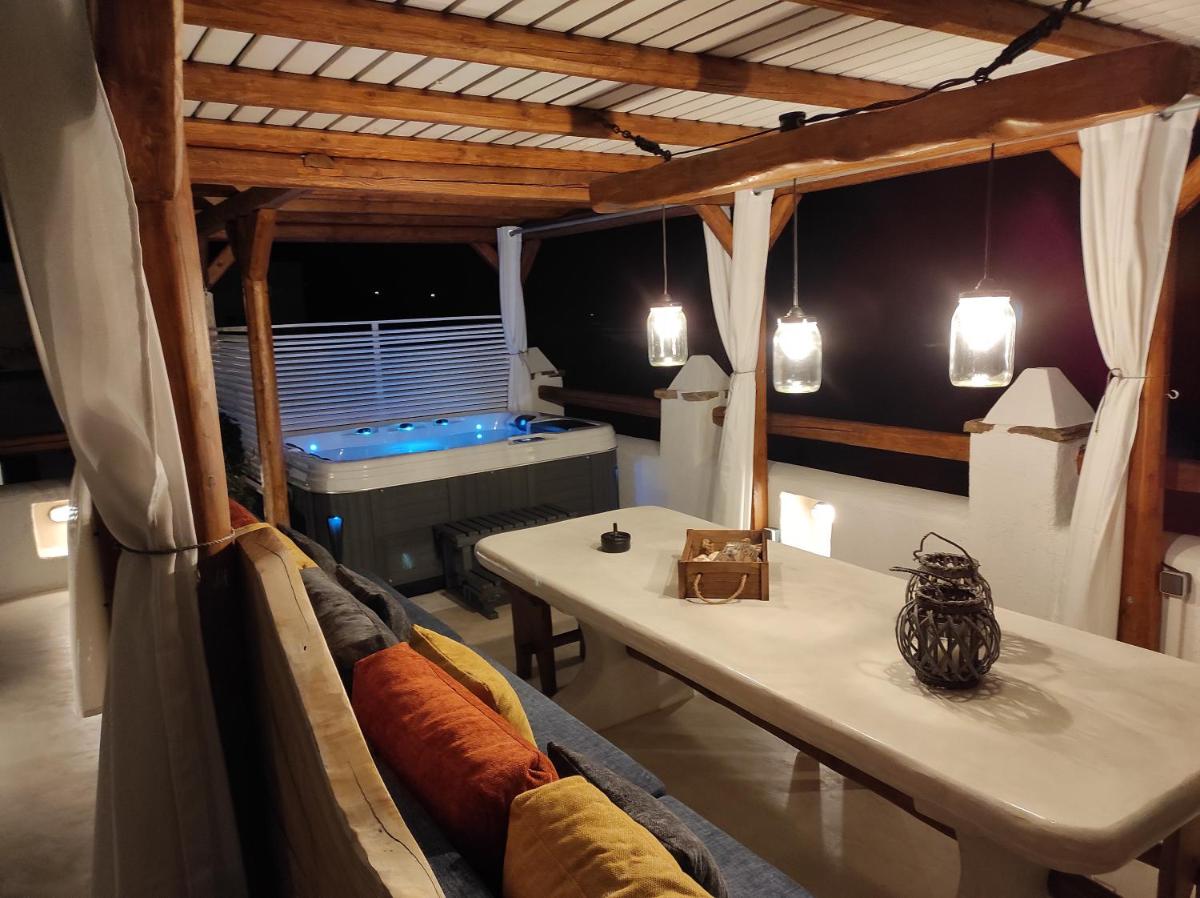 Kontoudi's House - Housity