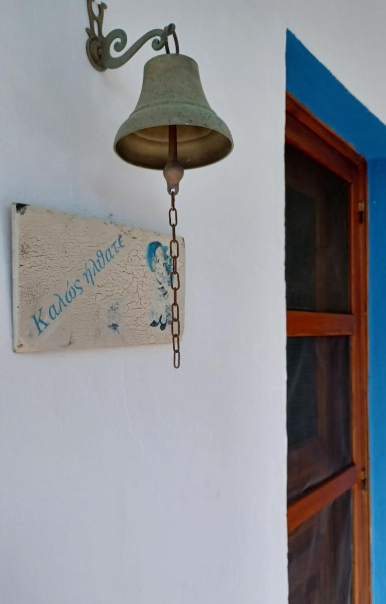 Island house in Elika - Marathias - Housity