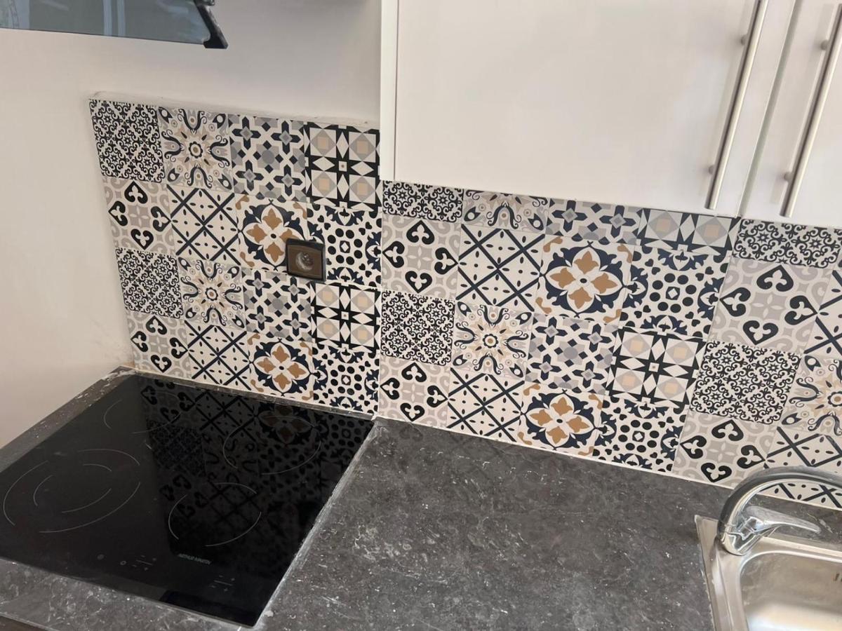 Suitetrails - Best location Apartment in the center of Gueliz , Marrakech