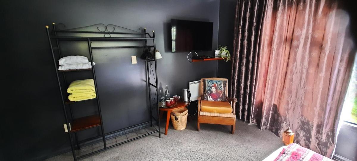 Waitapu Springs B&B - Housity