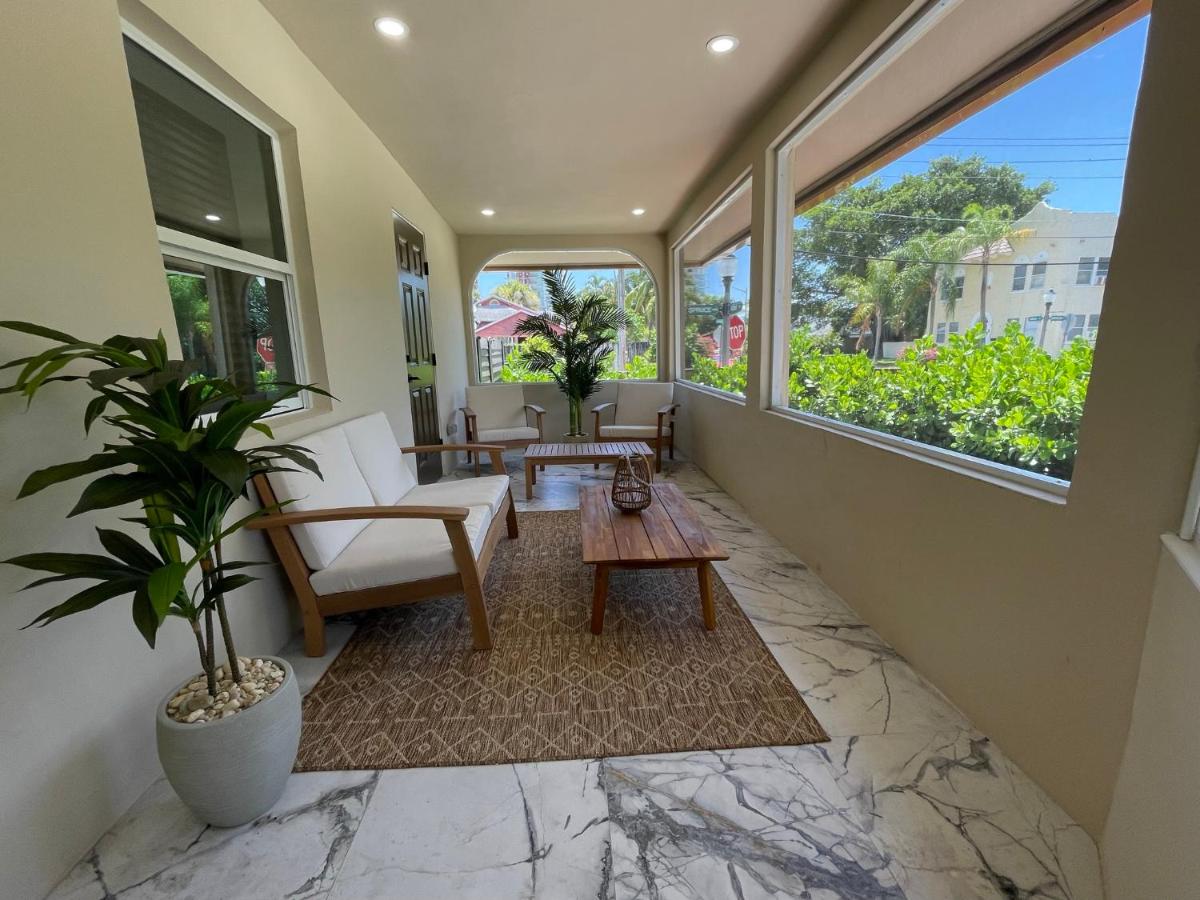 THE PALMS 3BR-Minutes to Beach, Scuba, Downtown, Airport - Housity