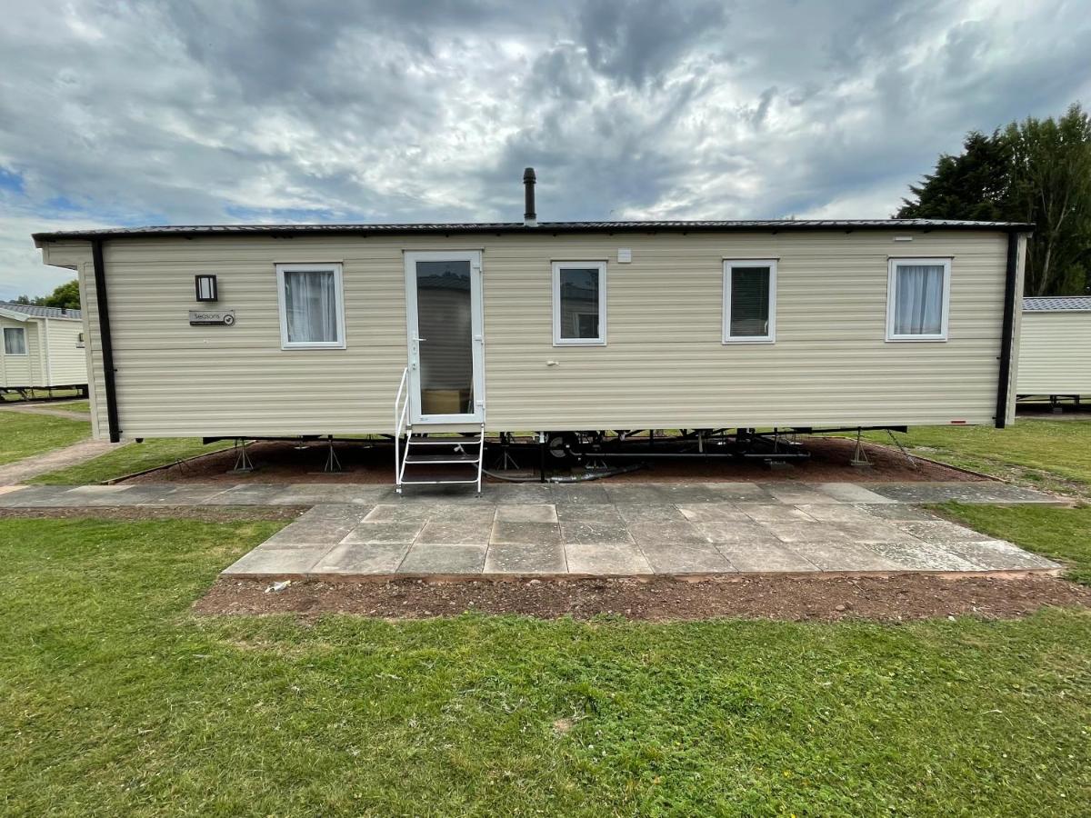 Tidal caravan - Housity