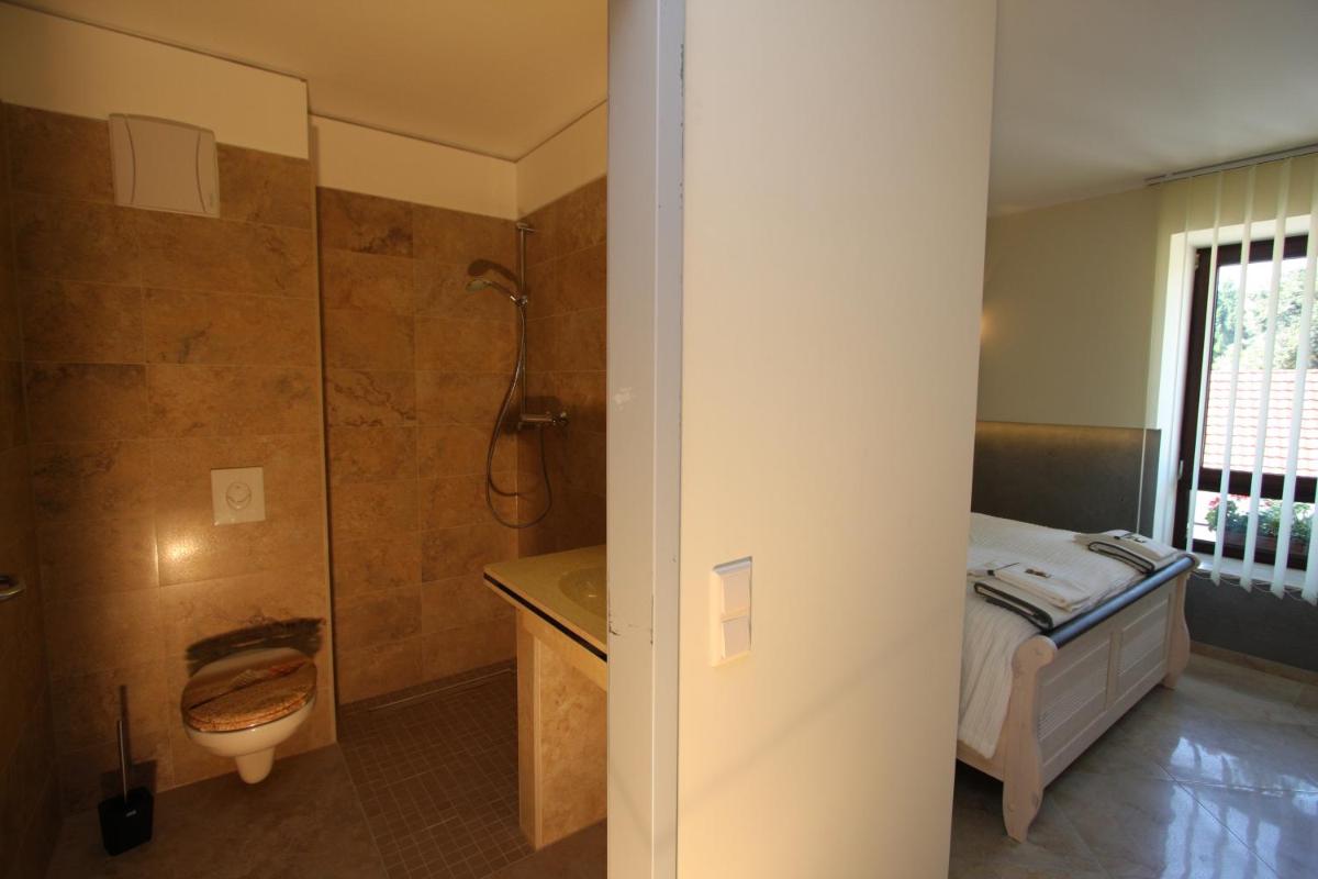 Hotel Da Gianni GmbH - Housity