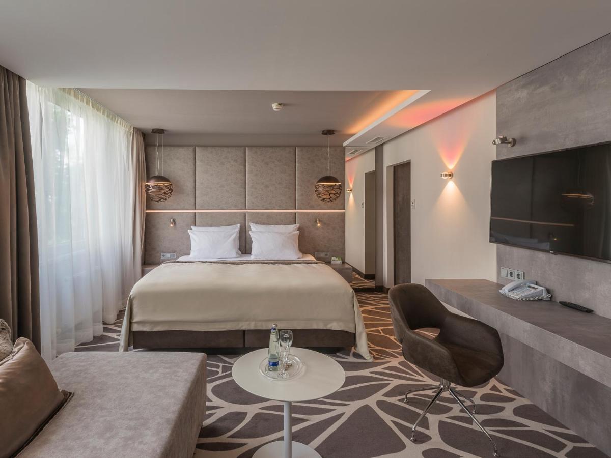 Holiday Inn Munich Unterhaching by IHG - Housity